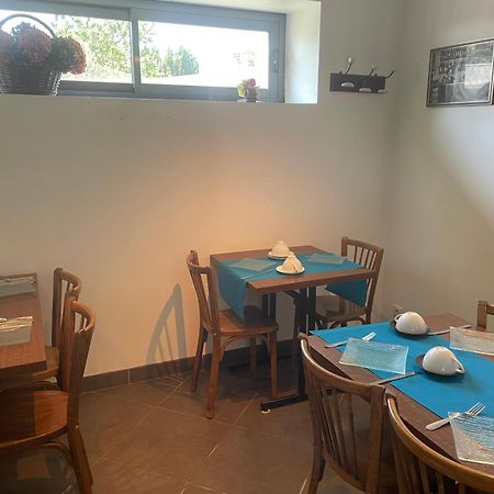 Ar-Gavotenn Le Saint Esterno foto